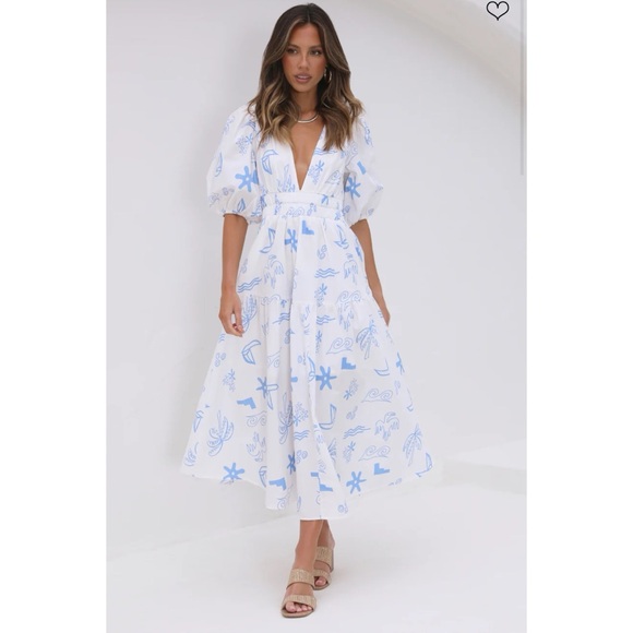 Fortunate One By The Seaside Dress - Picture 2 of 6